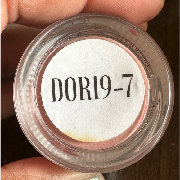 Revel Nail DOR19-7 DIP POWDER 0.5 oz - Picture 2 of 4